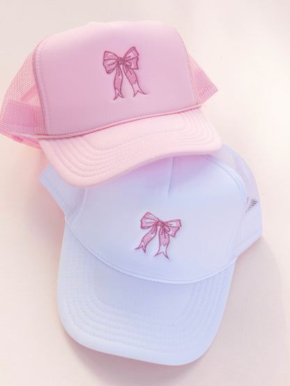 BOW TRUCKER HAT