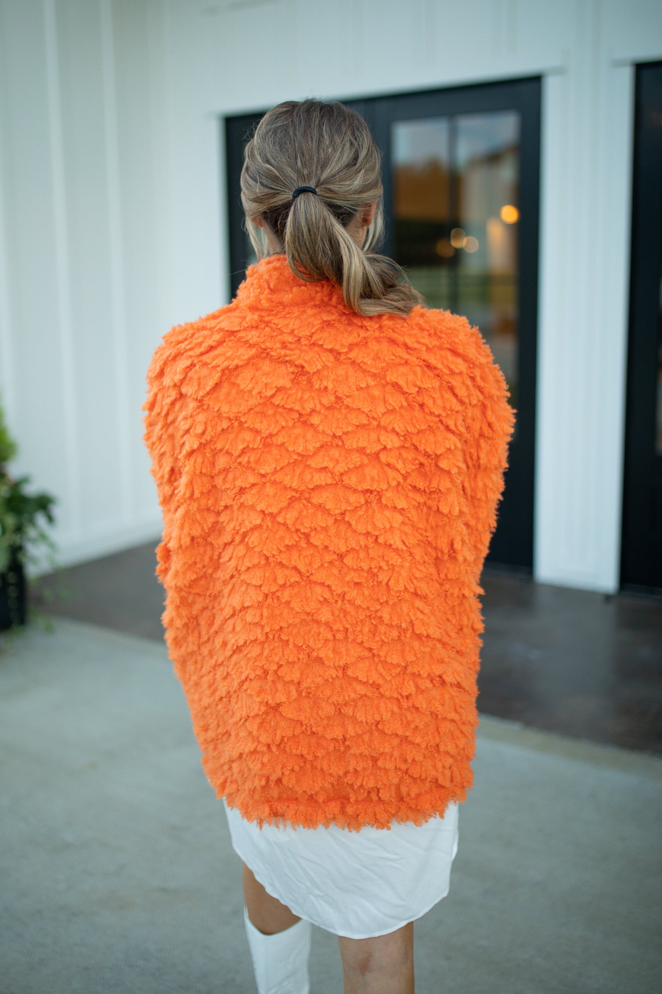 HOT TO HANDLE - ORANGE FURRY JACKET