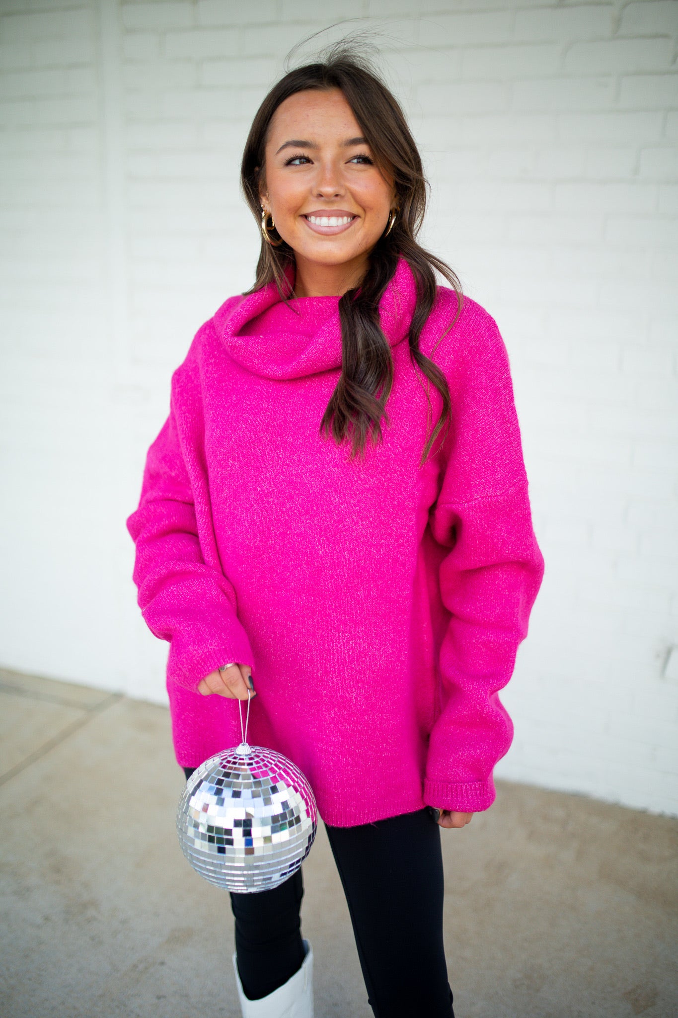 VAIL - MAGENTA TURTLENECK SWEATER